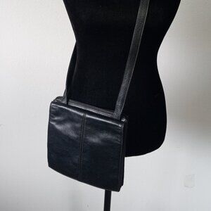 Vintage EDDIE BAUER Black Leather Organizer Crossbody--Messenger Bag Style